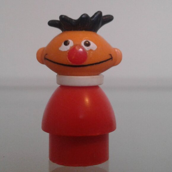 Fisher Price Little People Sesame Street Ernie - Picture 1 of 2